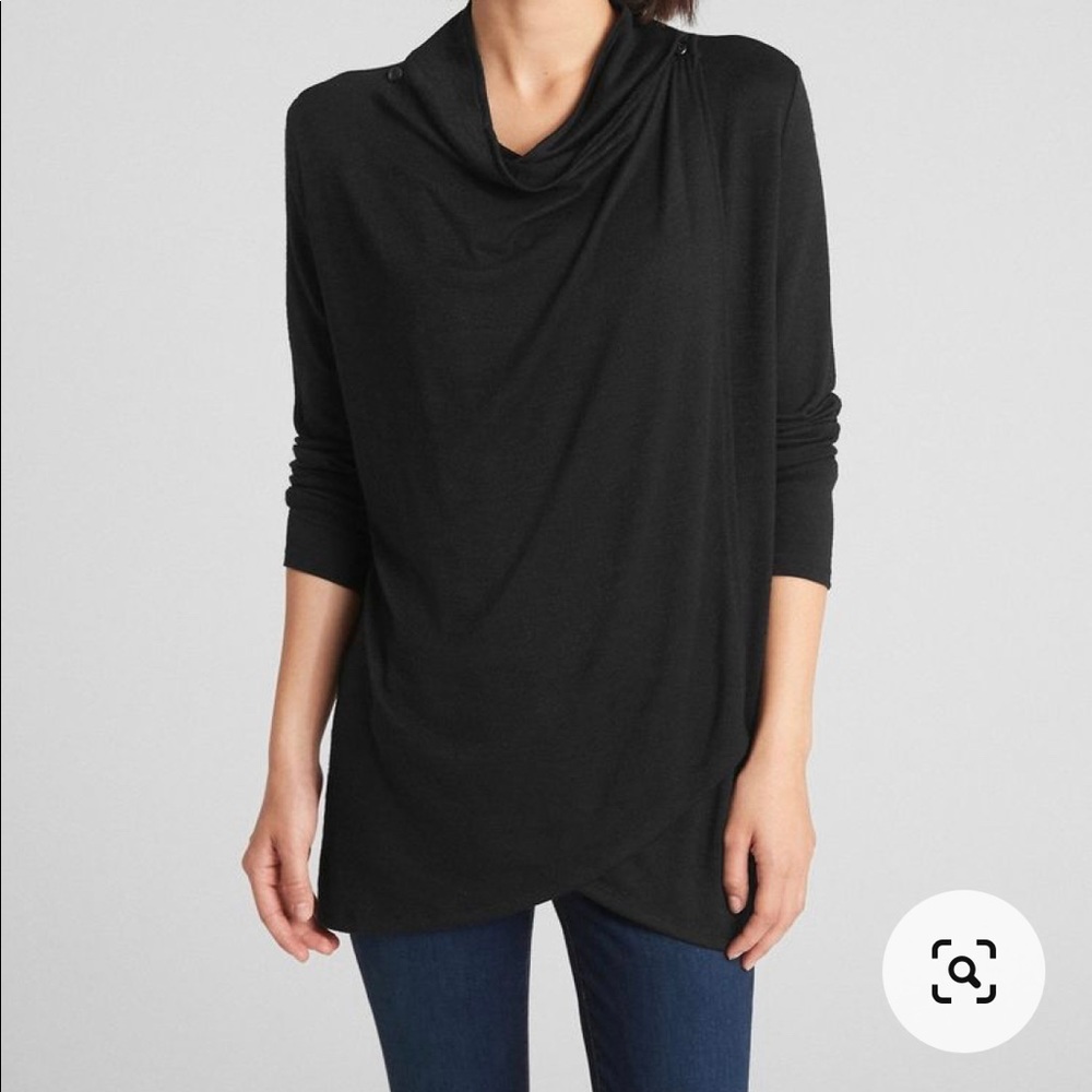 GAP Maternity Drapey Nursing Knit Cardigan